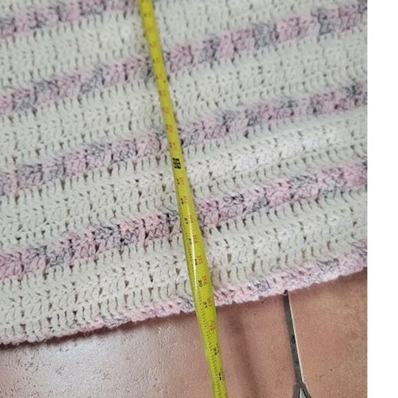 Queen/ Full Bedspread Afghan Handmade Cream Purple Pink 98" x 60" Fishermans Rib - Picture 5 of 6